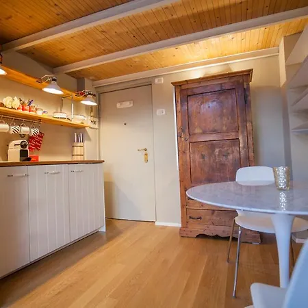 Mansardina Corso Como Apartment Mailand